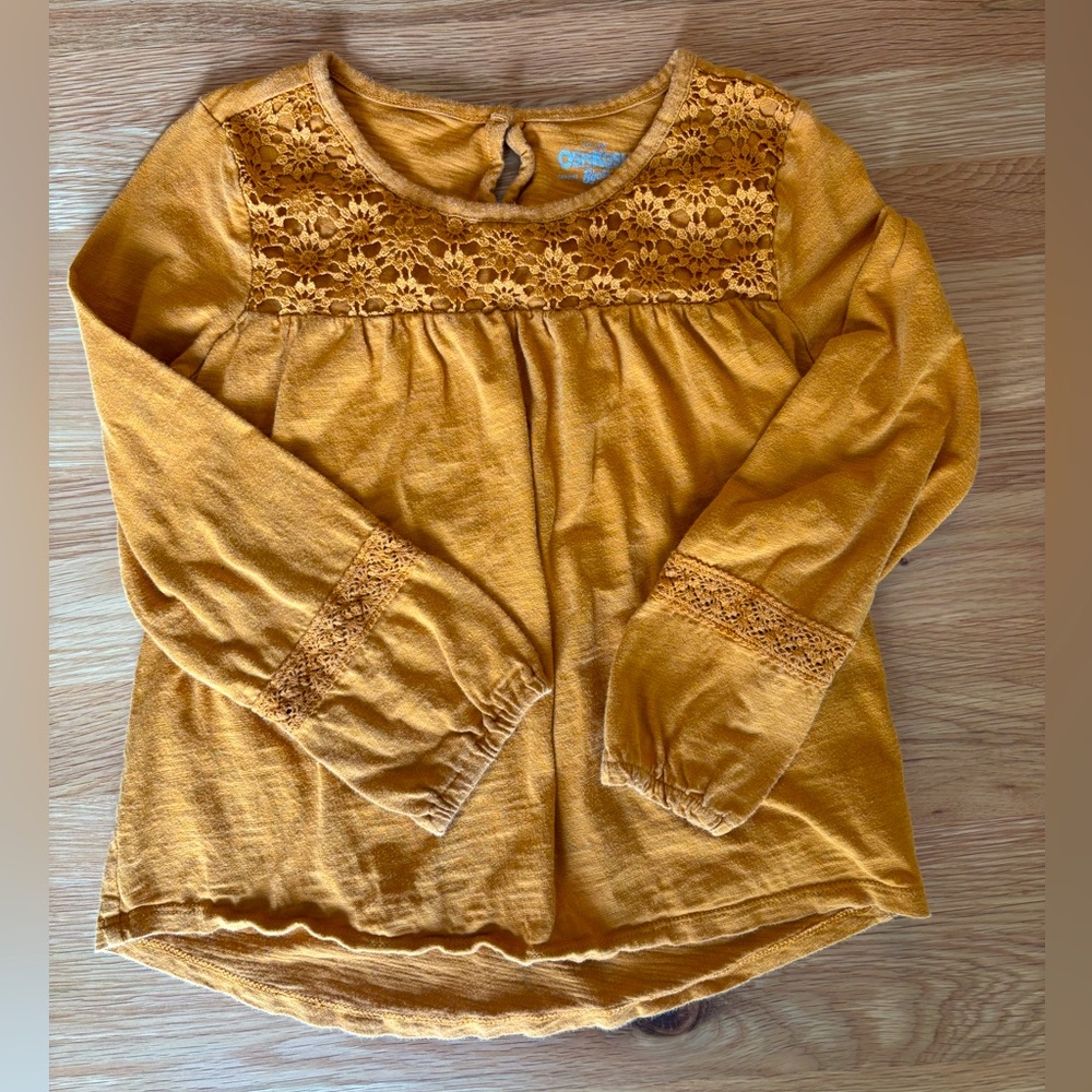 Girls 3/4 Sleeve top